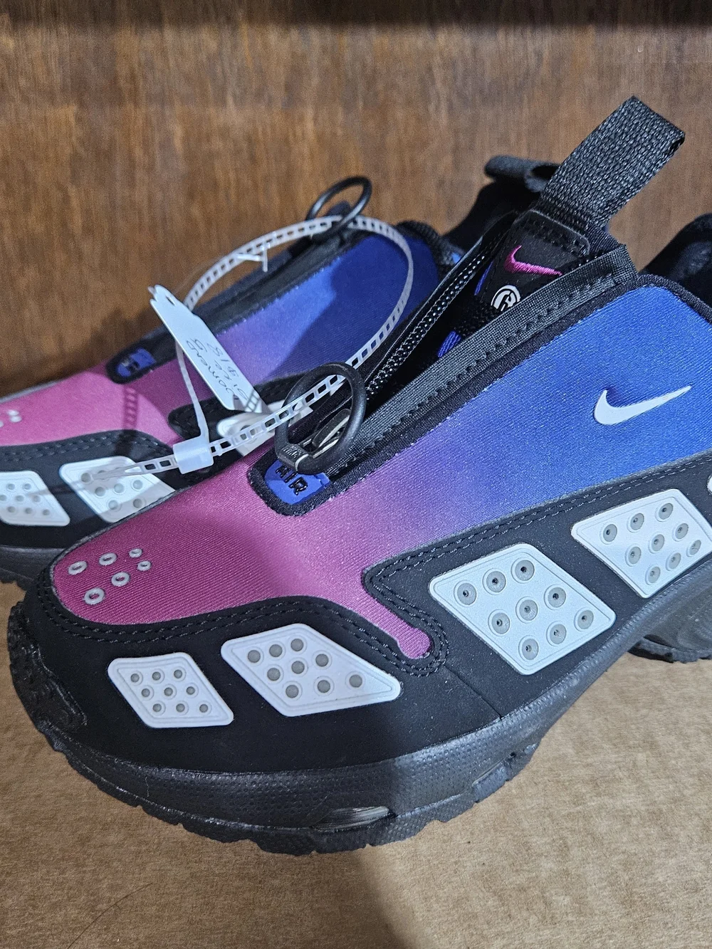 Nike Womens Gradient Pink Blue Sneakers
